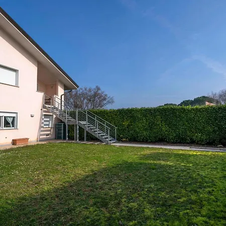 Apartamento Guesthost - Manuela - Comfy Udine